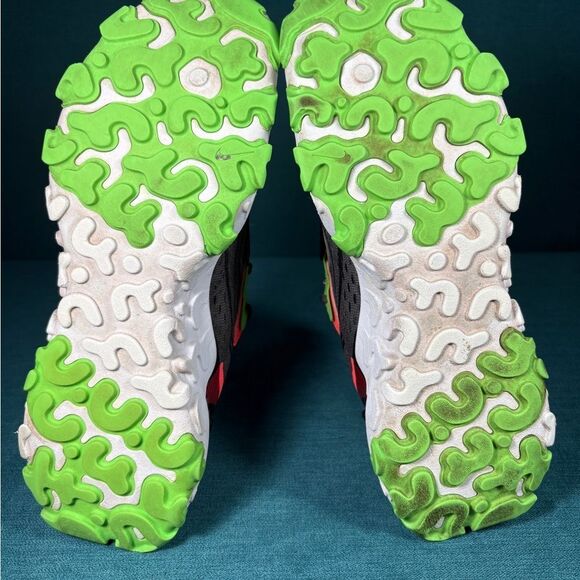 Size 6Y/7.5Women - Nike React Vision Iron Grey shoes - Picture 8 of 9